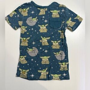Little Sleepies Play Tee in Grogu